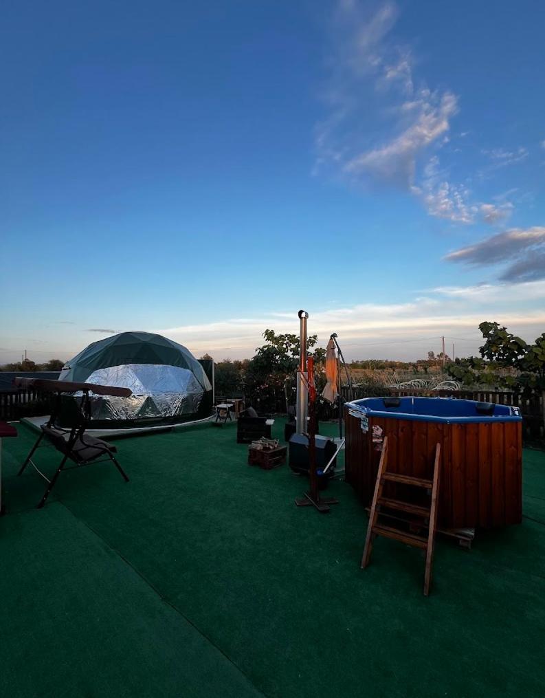 Podere Kiri Dome Experience Decimomannu Екстериор снимка